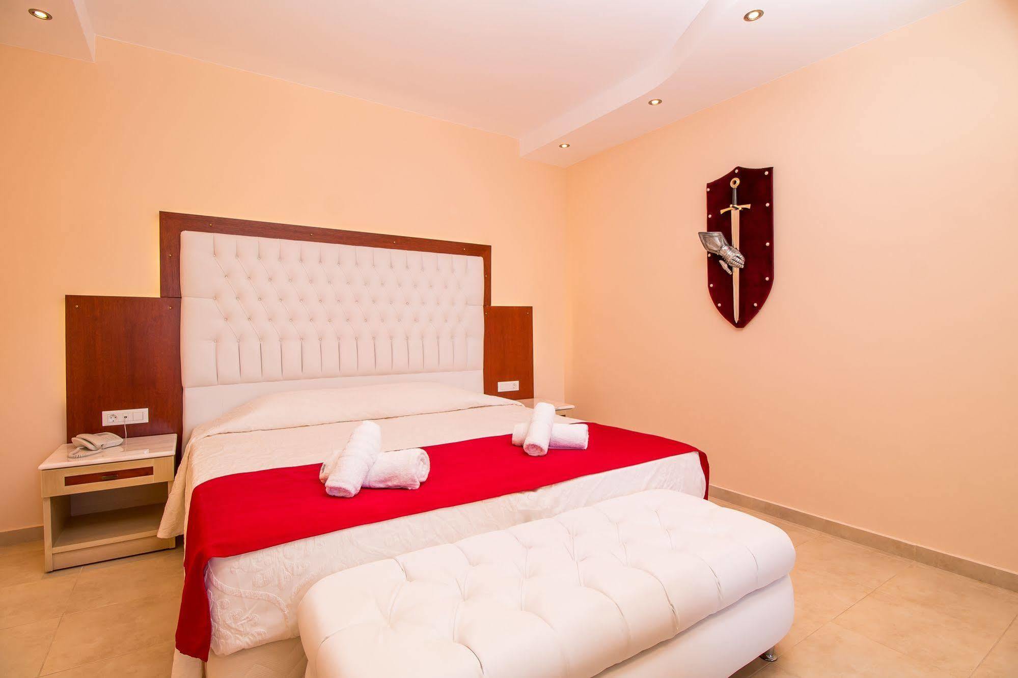 Castello Di Cavallieri & - Adults Only